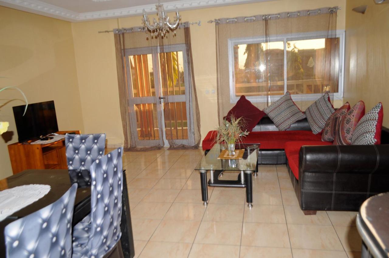 Residence Hoteliere Borel Denver Douala Eksteriør bilde