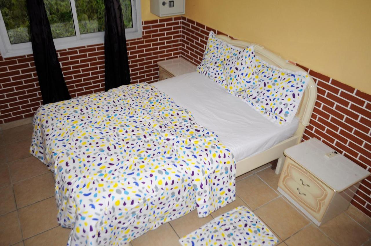 Residence Hoteliere Borel Denver Douala Eksteriør bilde