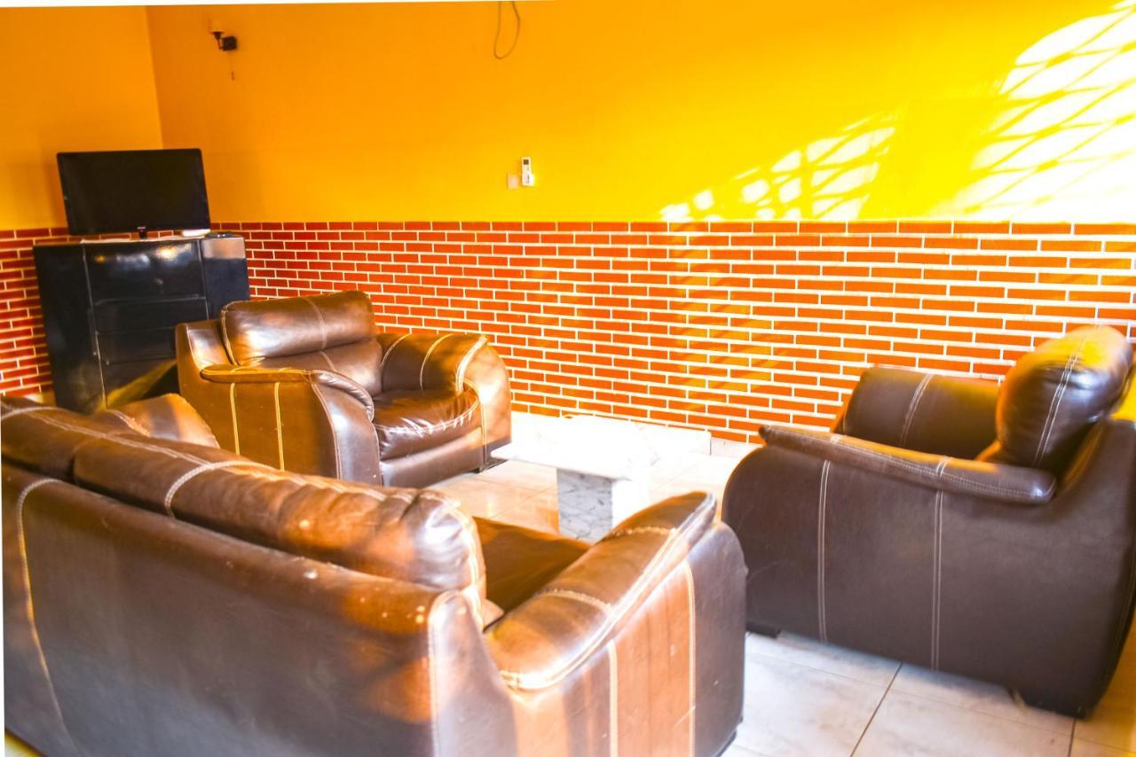 Residence Hoteliere Borel Denver Douala Eksteriør bilde