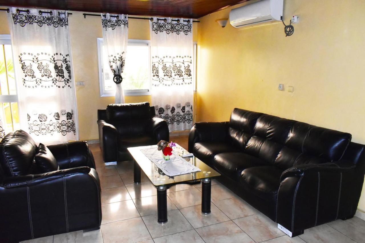 Residence Hoteliere Borel Denver Douala Eksteriør bilde