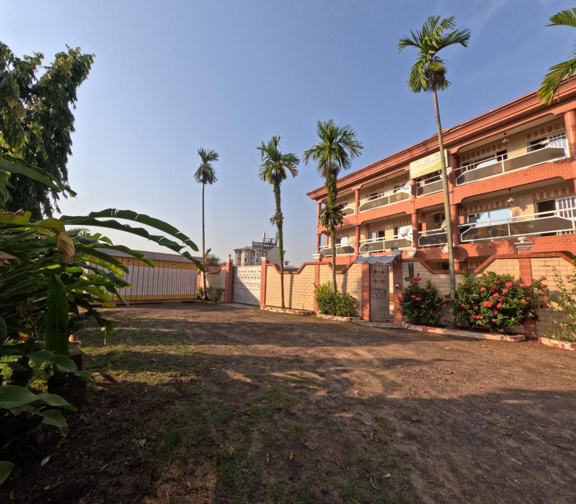 Residence Hoteliere Borel Denver Douala Eksteriør bilde